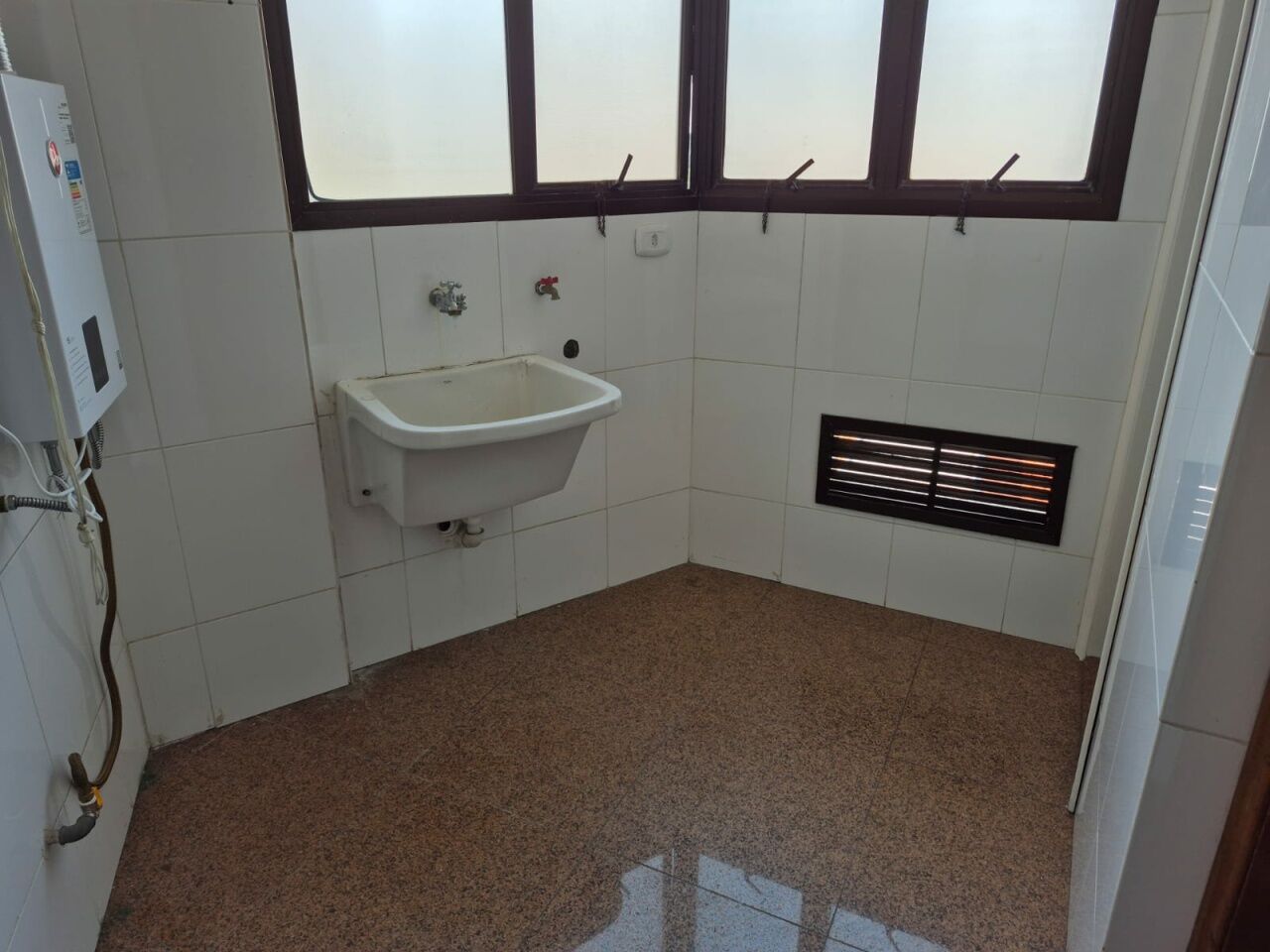 Foto 32 - RF42864