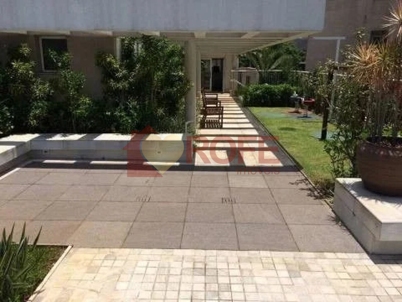 Foto 15 - RF42924