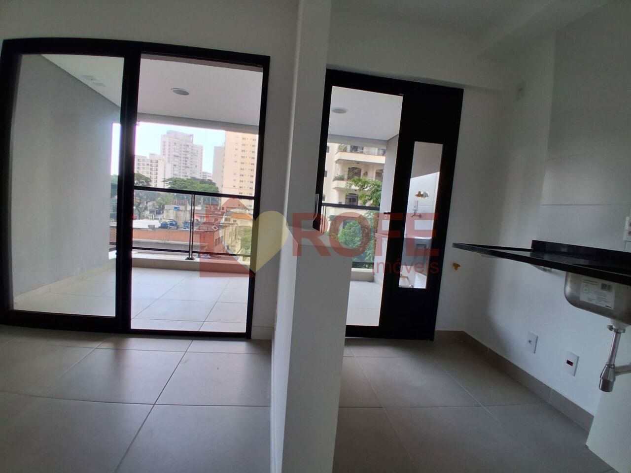 Foto 4 - RF42941