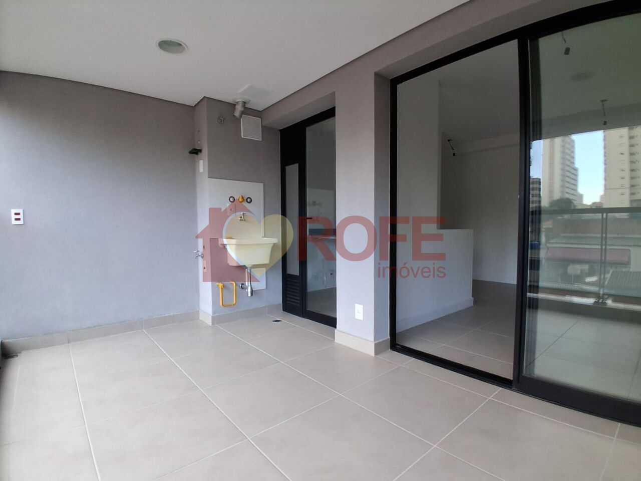 Foto 6 - RF42942