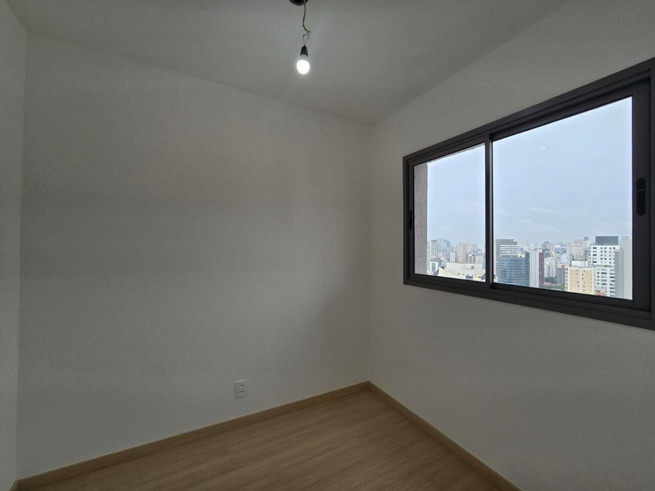 Foto 5 - RF42986