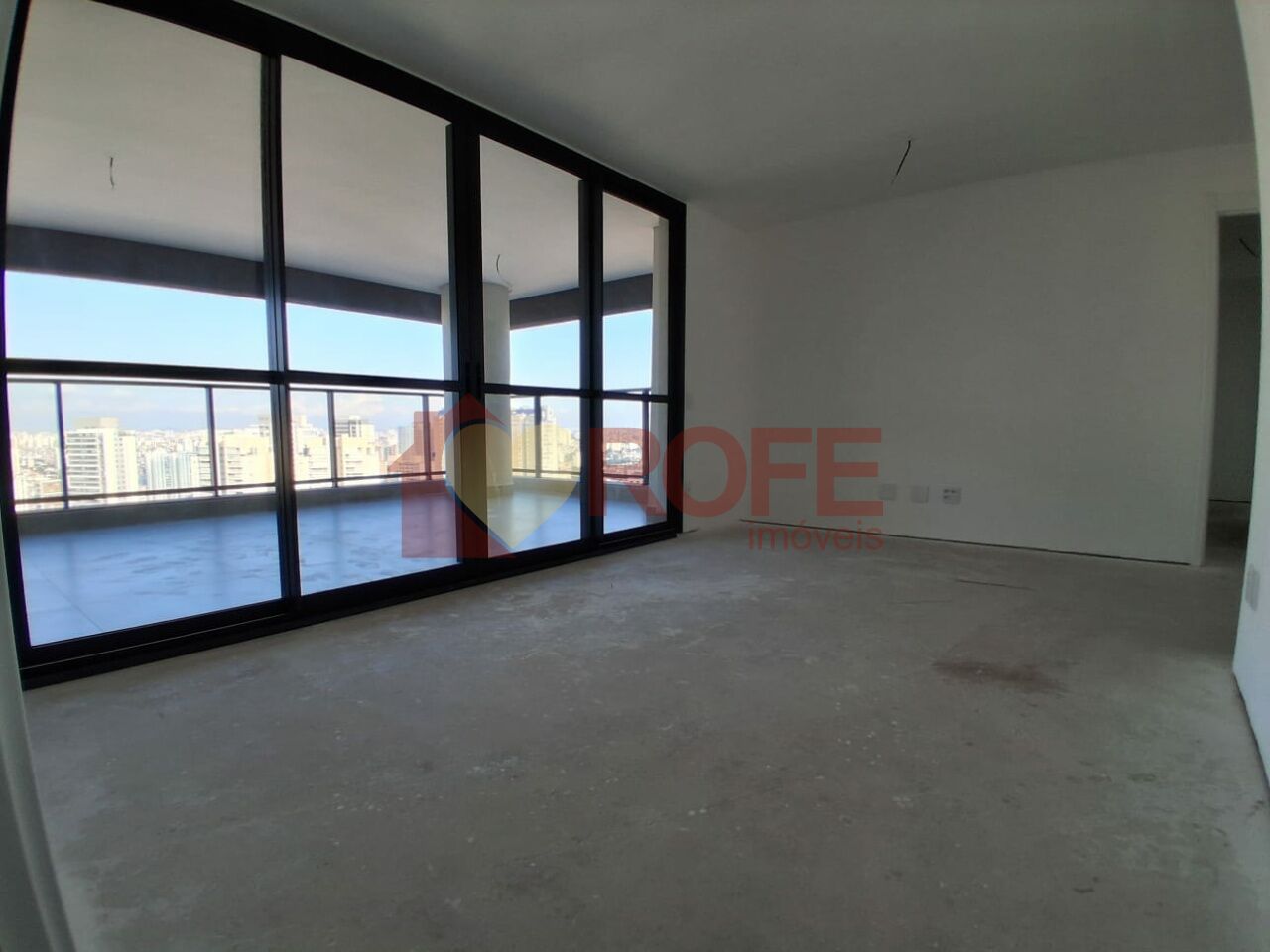 Foto 4 - RF42999