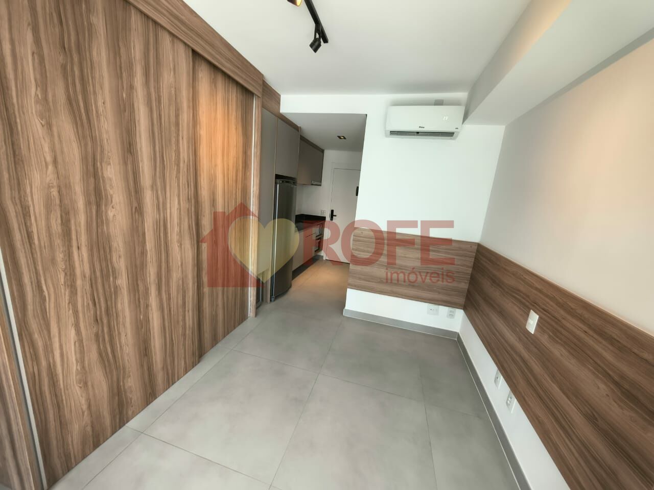 Foto 6 - RF43023