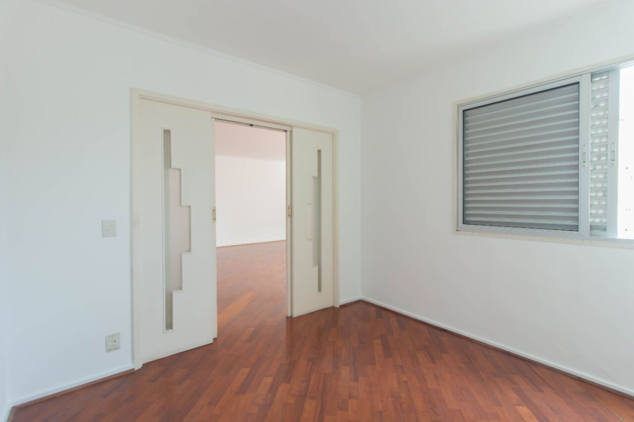 Foto 4 - RF43028