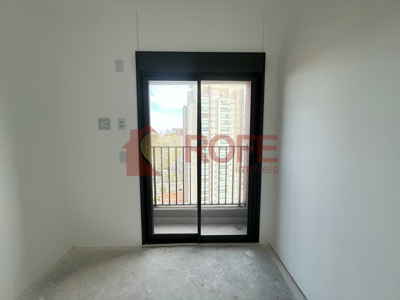 Foto 7 - RF43041