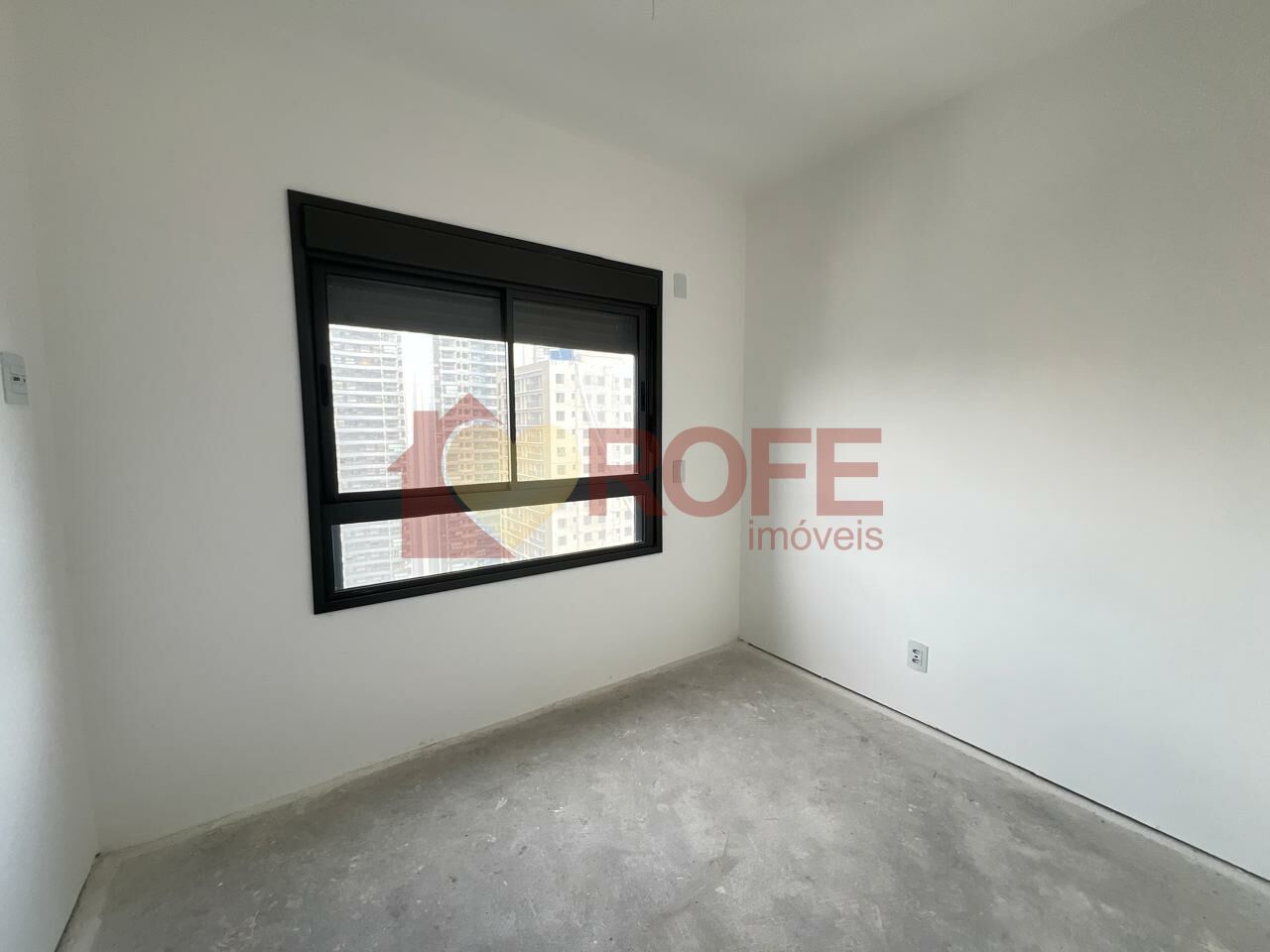 Foto 12 - RF43041