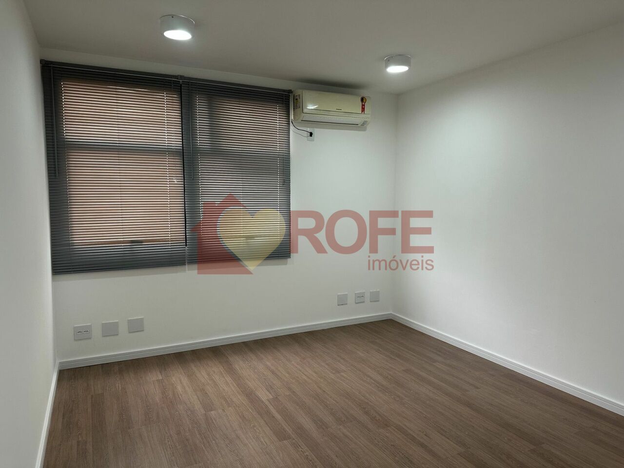 Foto 3 - RF43084