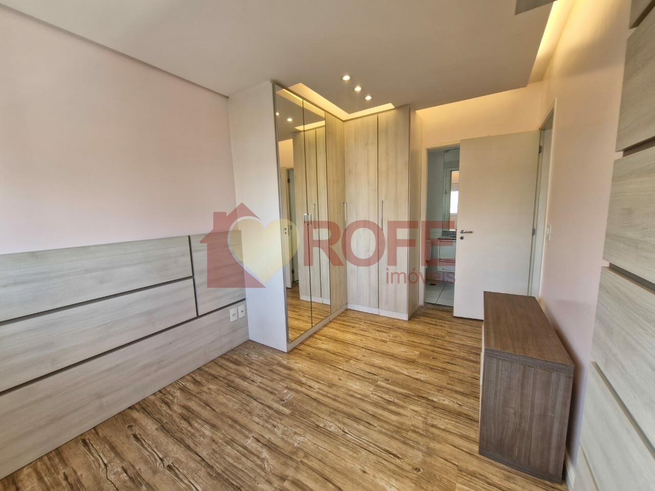 Foto 15 - RF43148