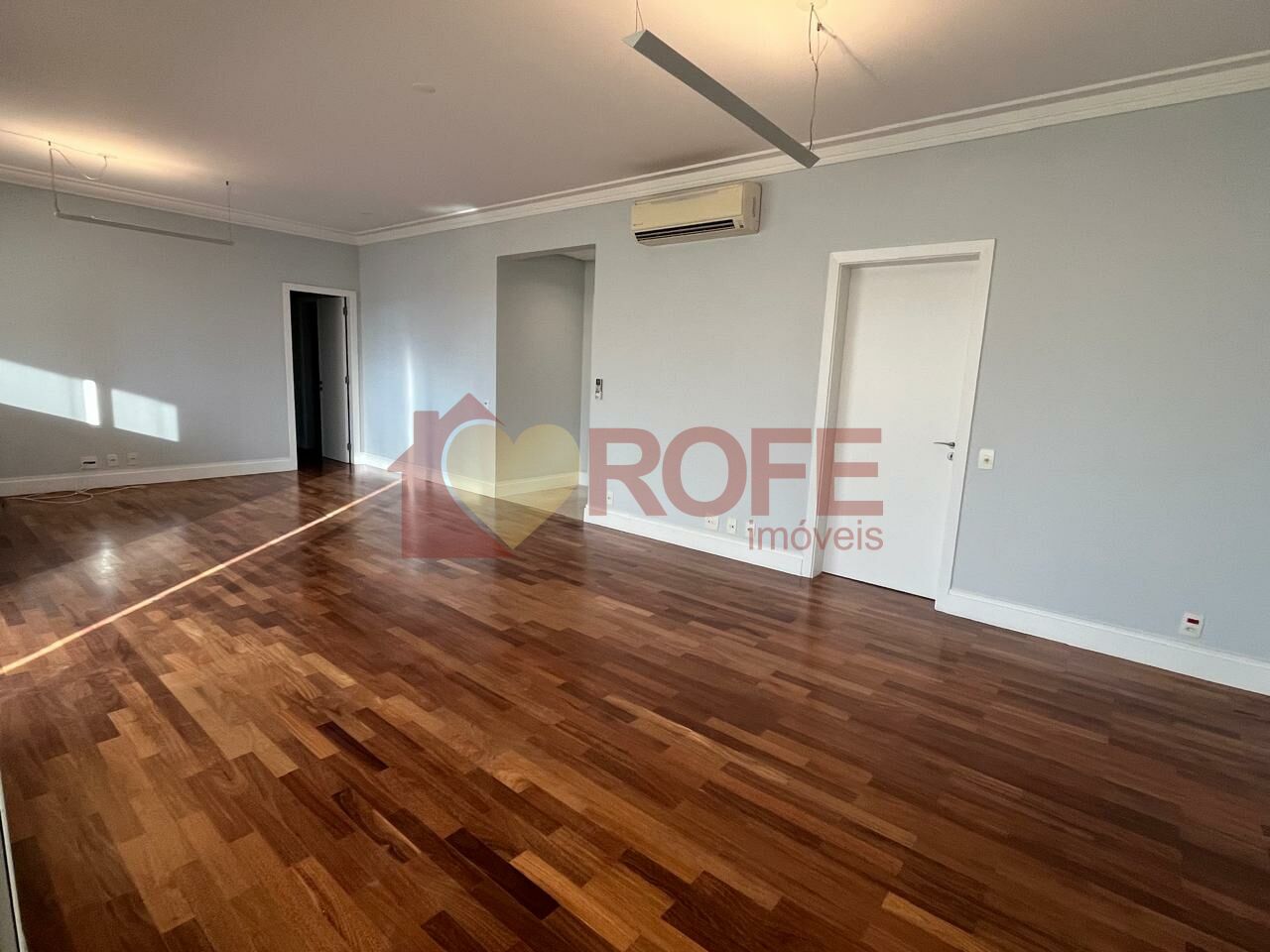 Foto 5 - RF43308