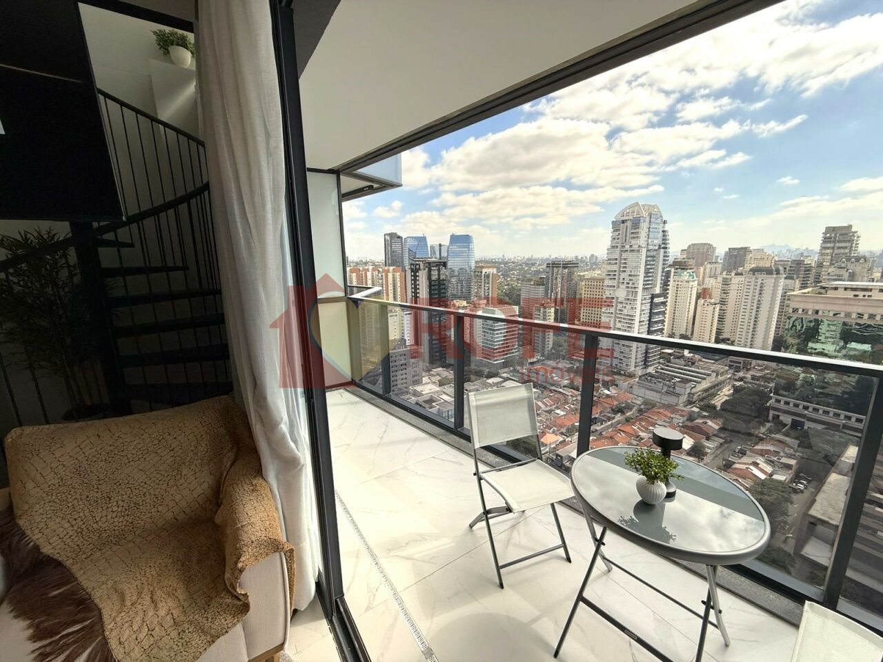 Foto 8 - RF43337