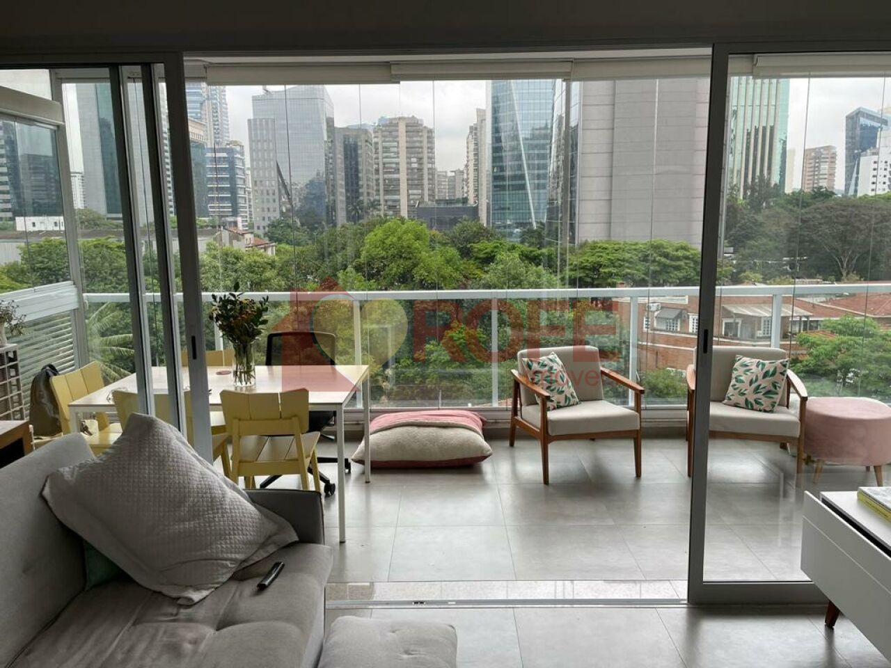 Foto 4 - RF43373