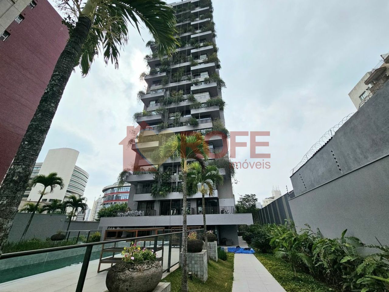Foto 31 - RF43404