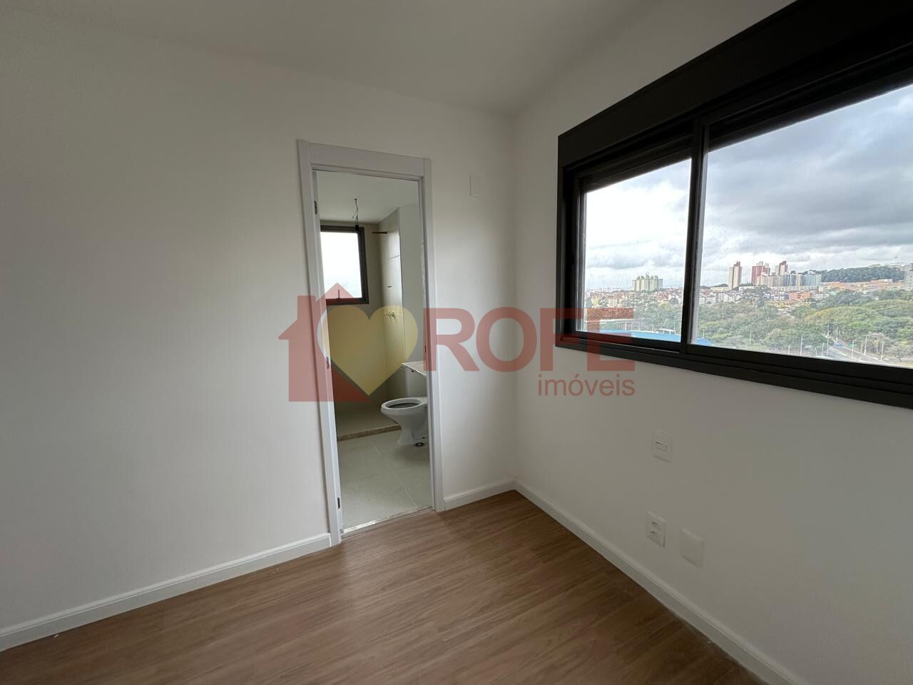 Foto 25 - RF43454