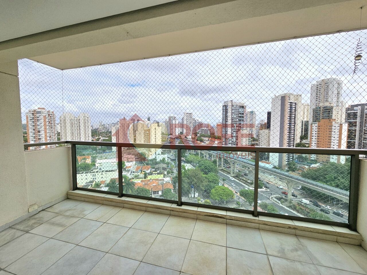 Foto 6 - RF43481