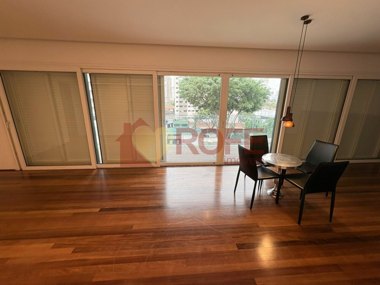 Foto 6 - RF43502