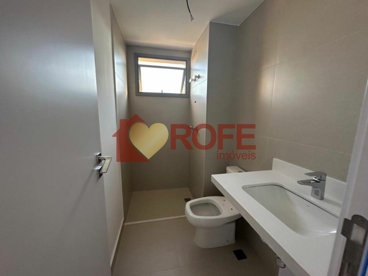 Foto 7 - RF43541