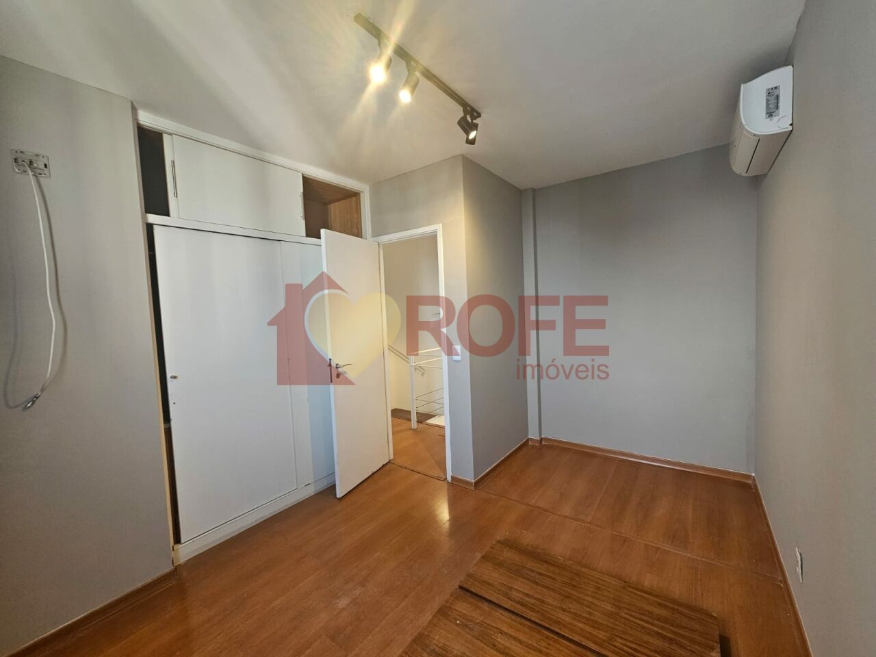 Foto 10 - RF43594