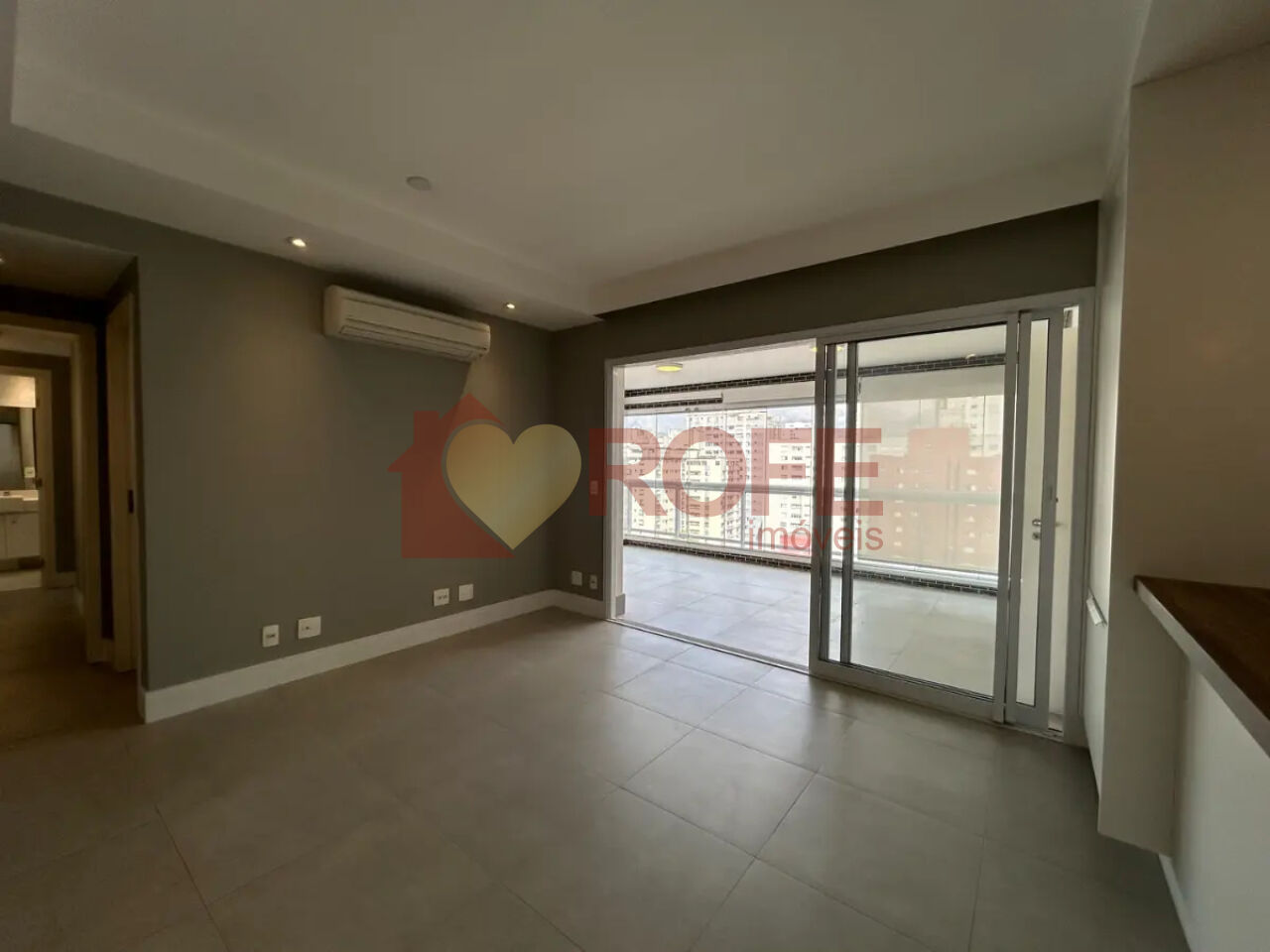 Foto 2 - RF43723