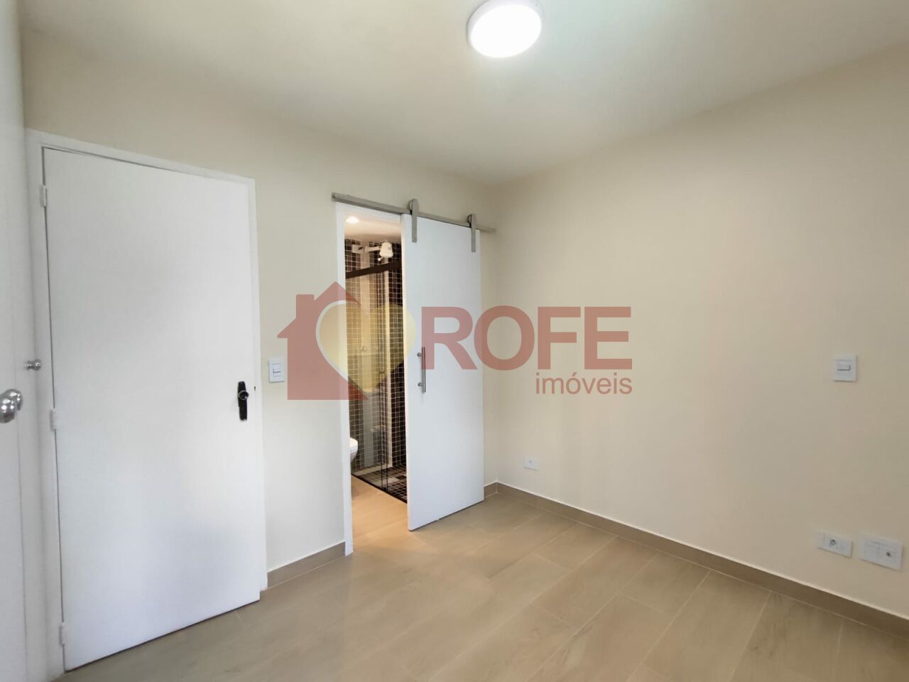 Foto 14 - RF43807