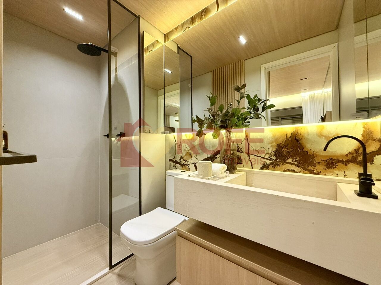 Foto 10 - RF43878