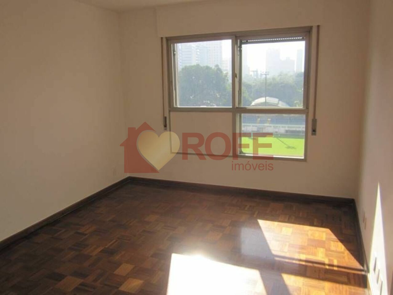Foto 7 - RF43898