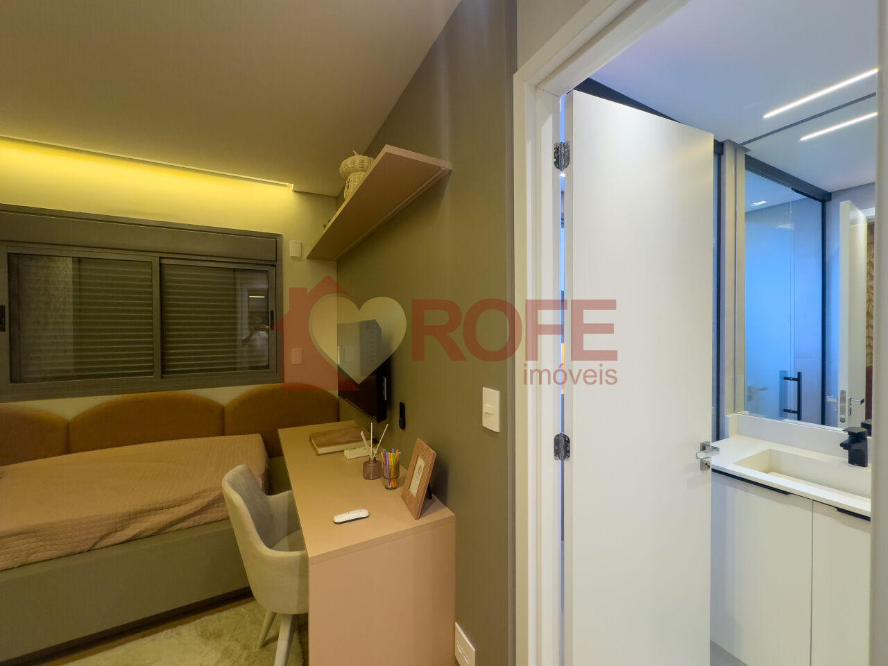 Foto 8 - RF43902