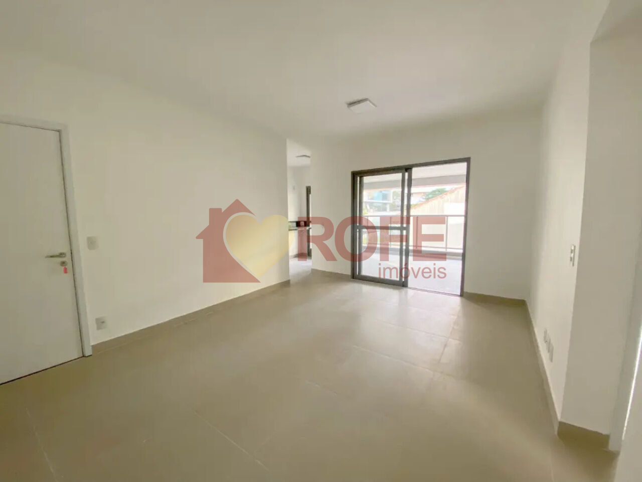 Foto 2 - RF43942