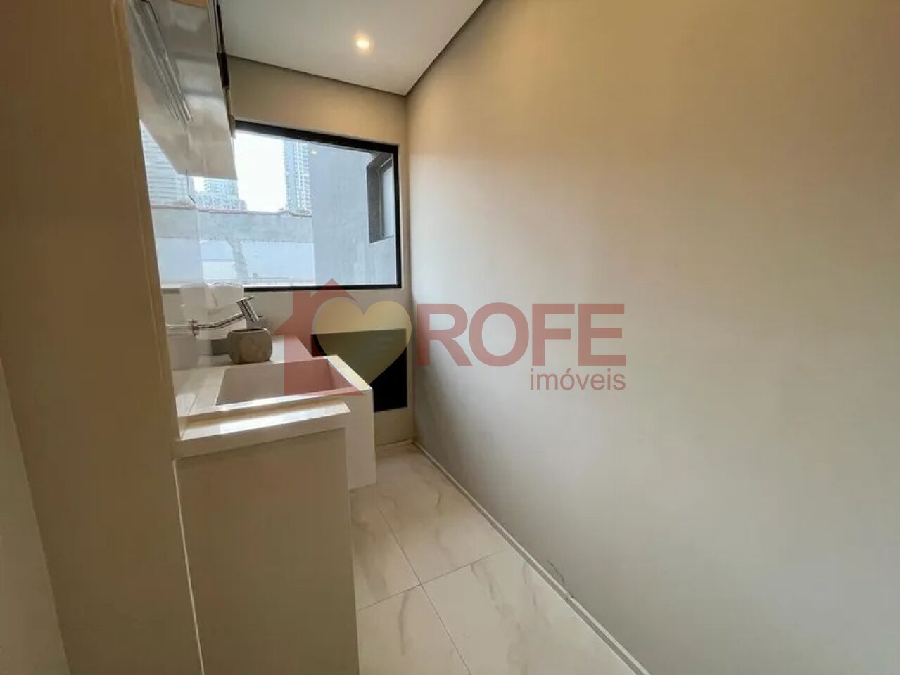 Foto 8 - RF43960