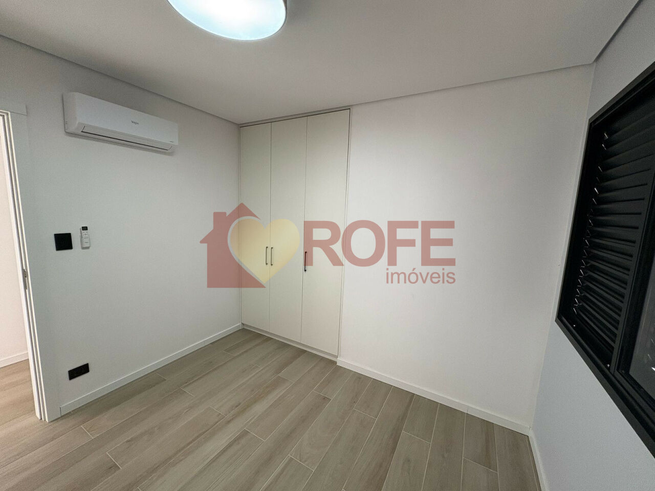 Foto 10 - RF44042
