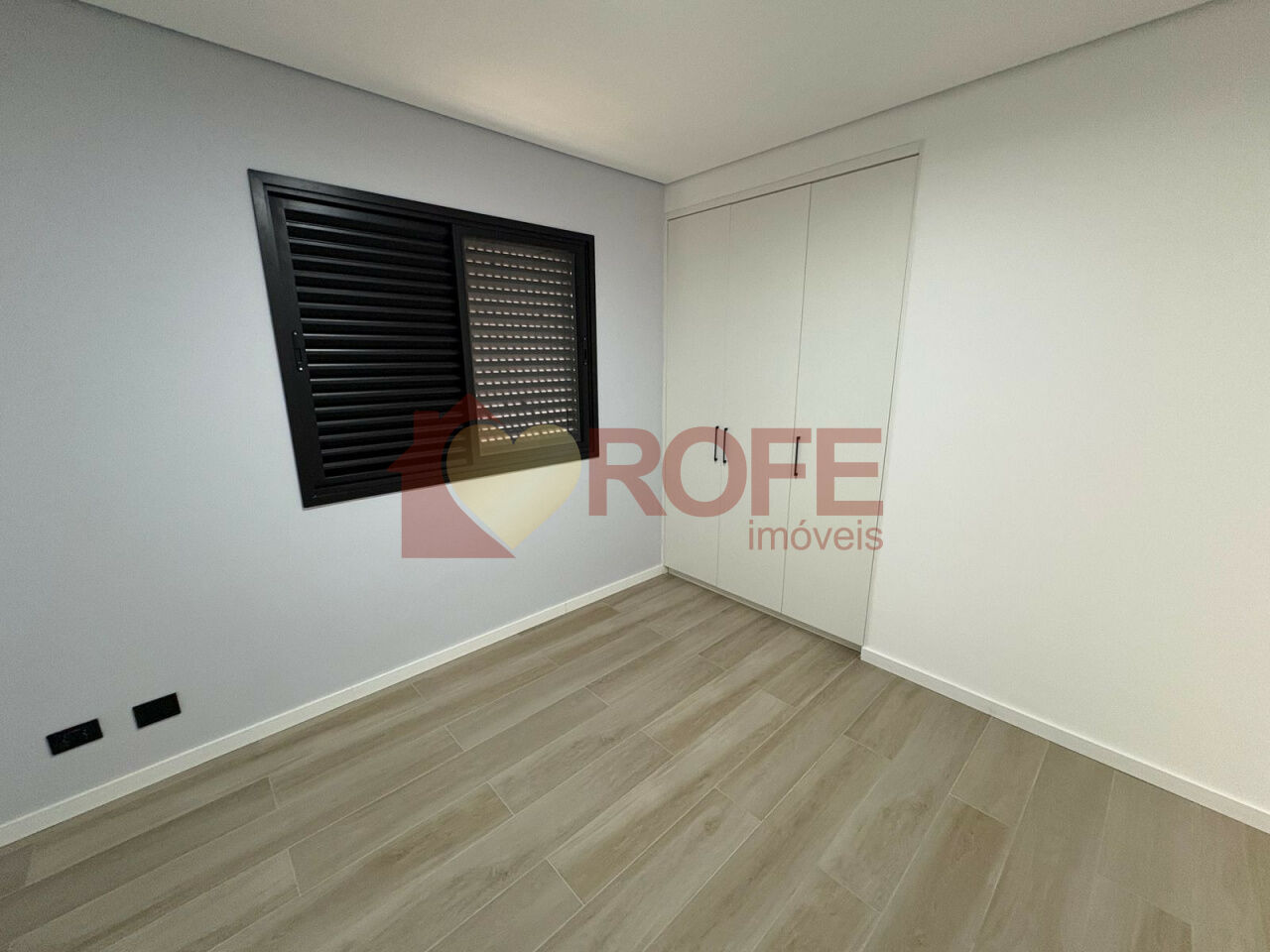 Foto 12 - RF44042