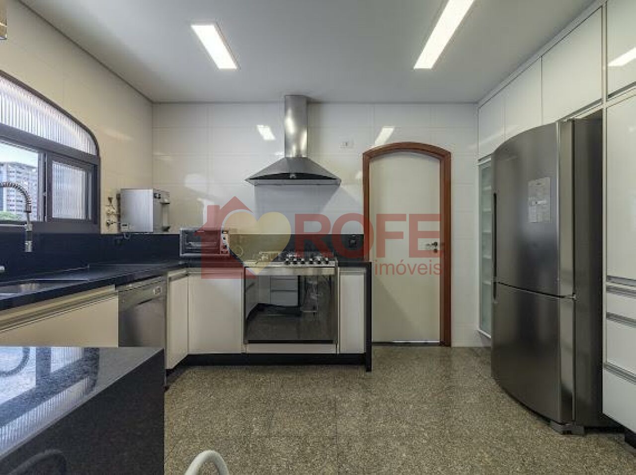 Foto 34 - RF44046