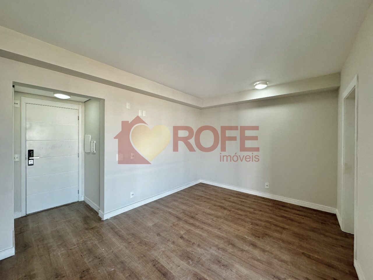 Foto 7 - RF44057