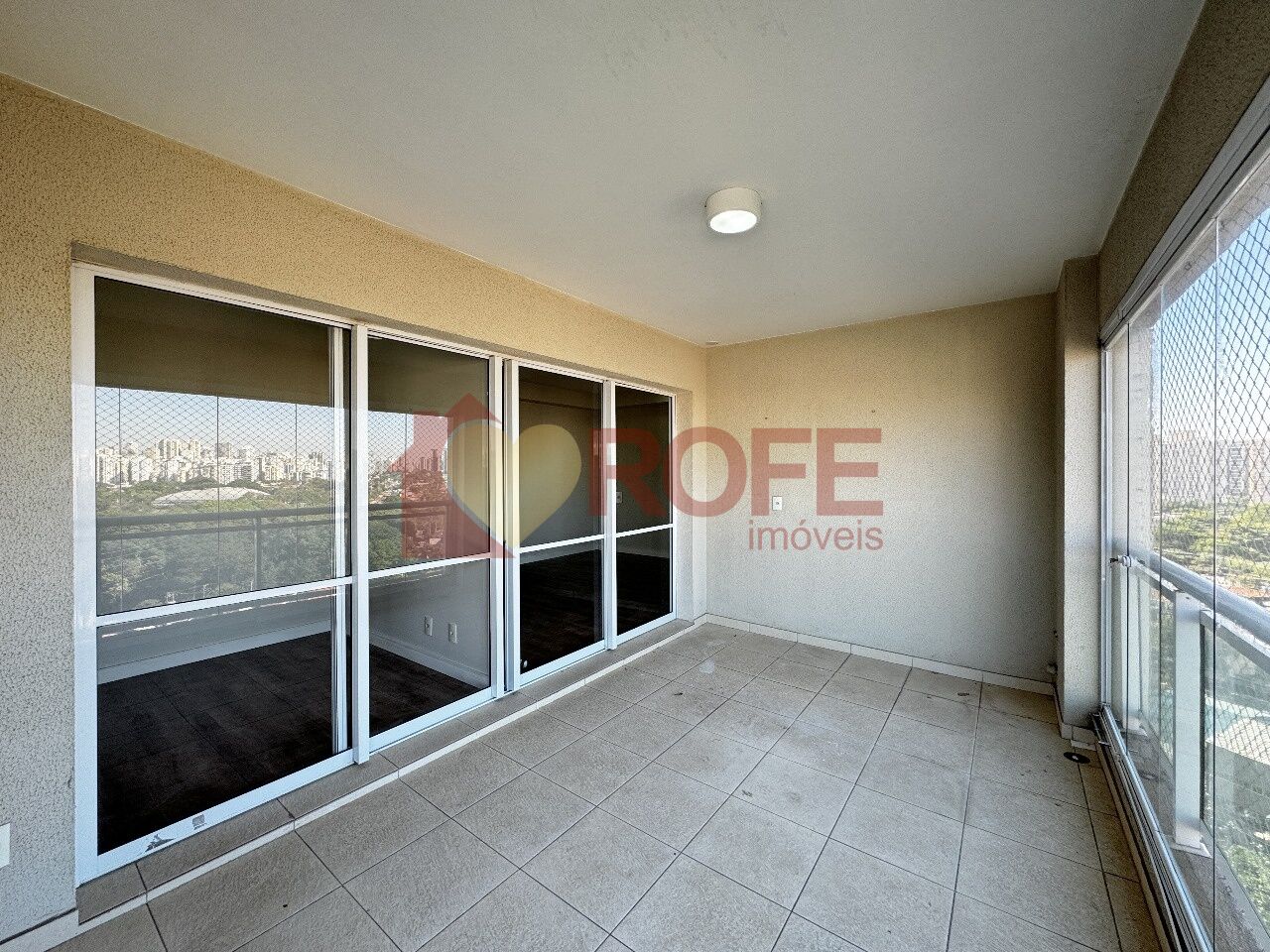 Foto 28 - RF44057