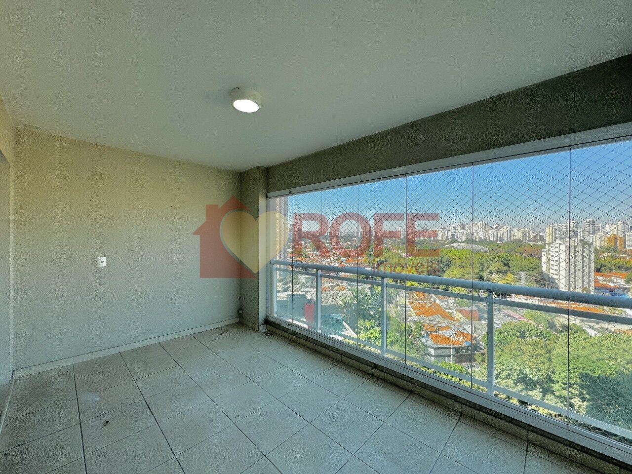 Foto 3 - RF44057