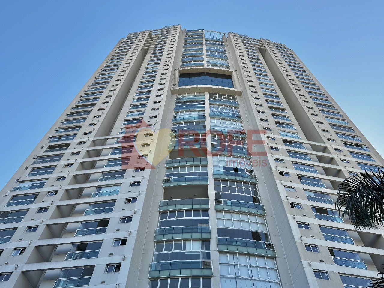 Foto 42 - RF44057