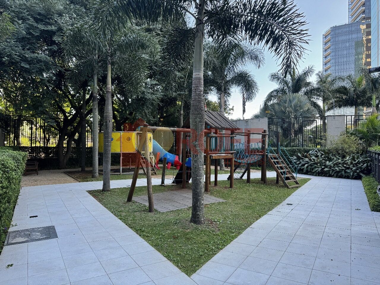 Foto 45 - RF44057