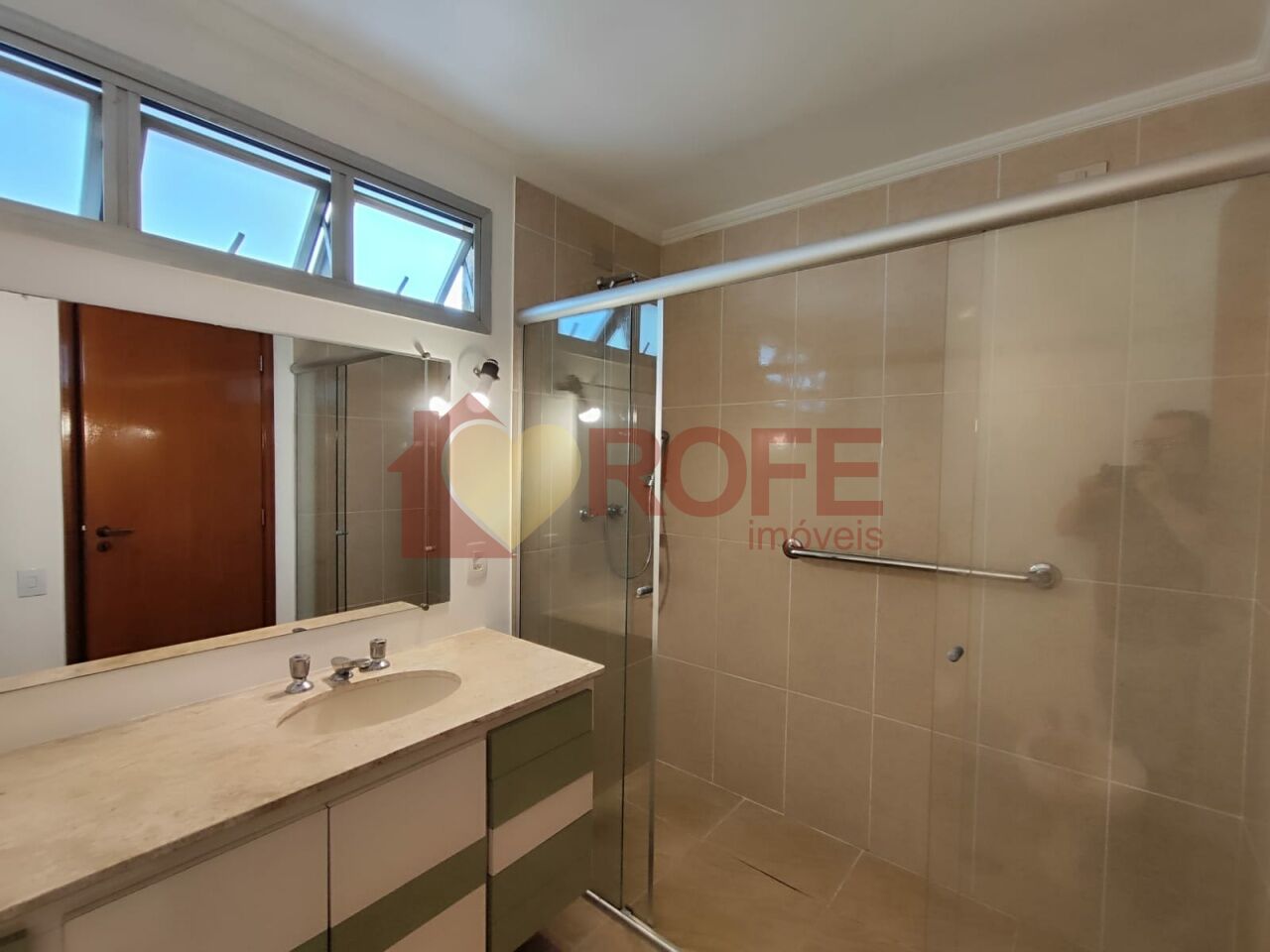 Foto 23 - RF44140