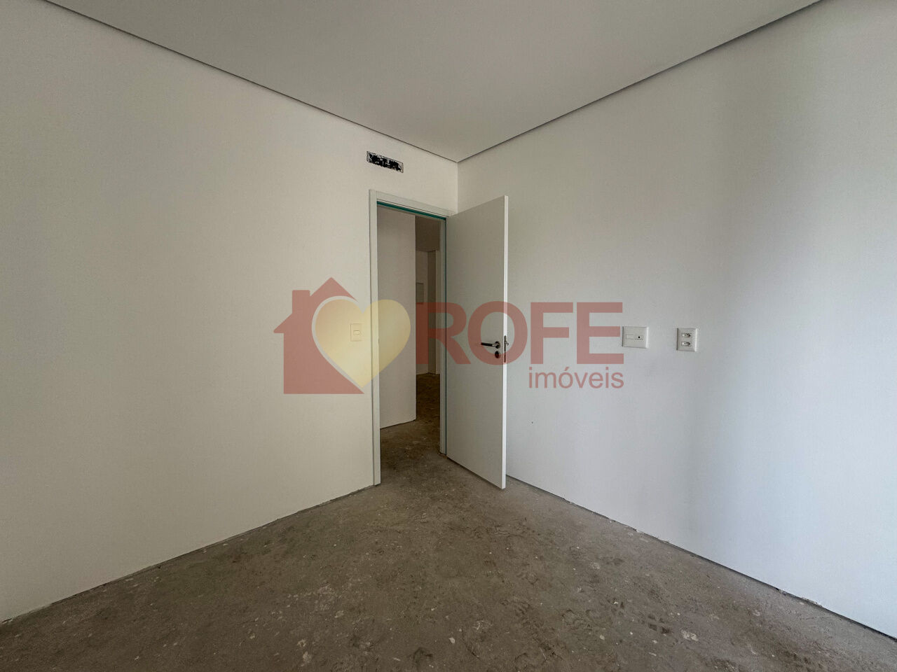Foto 6 - RF44151