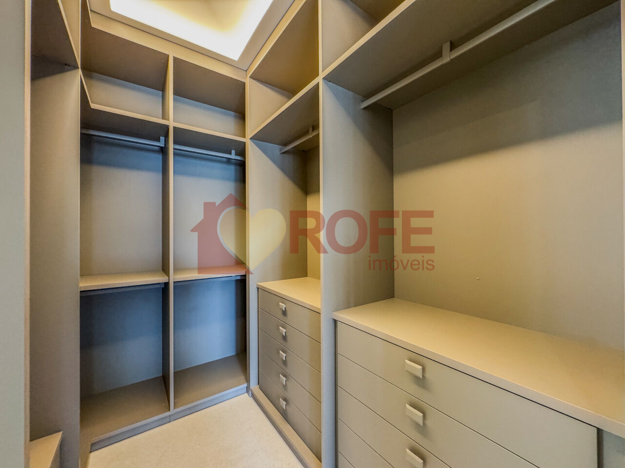 Foto 23 - RF44152