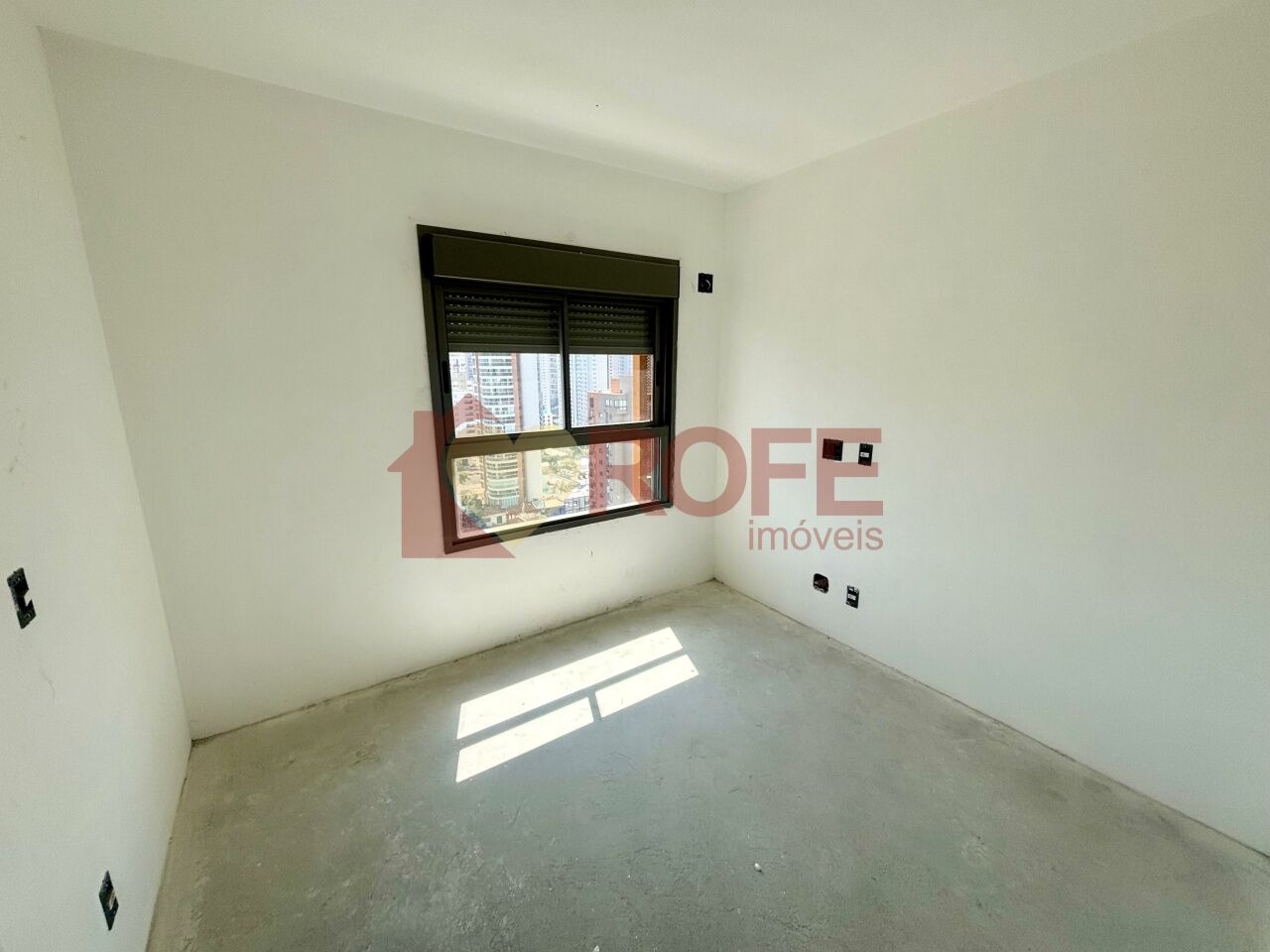 Foto 7 - RF44188