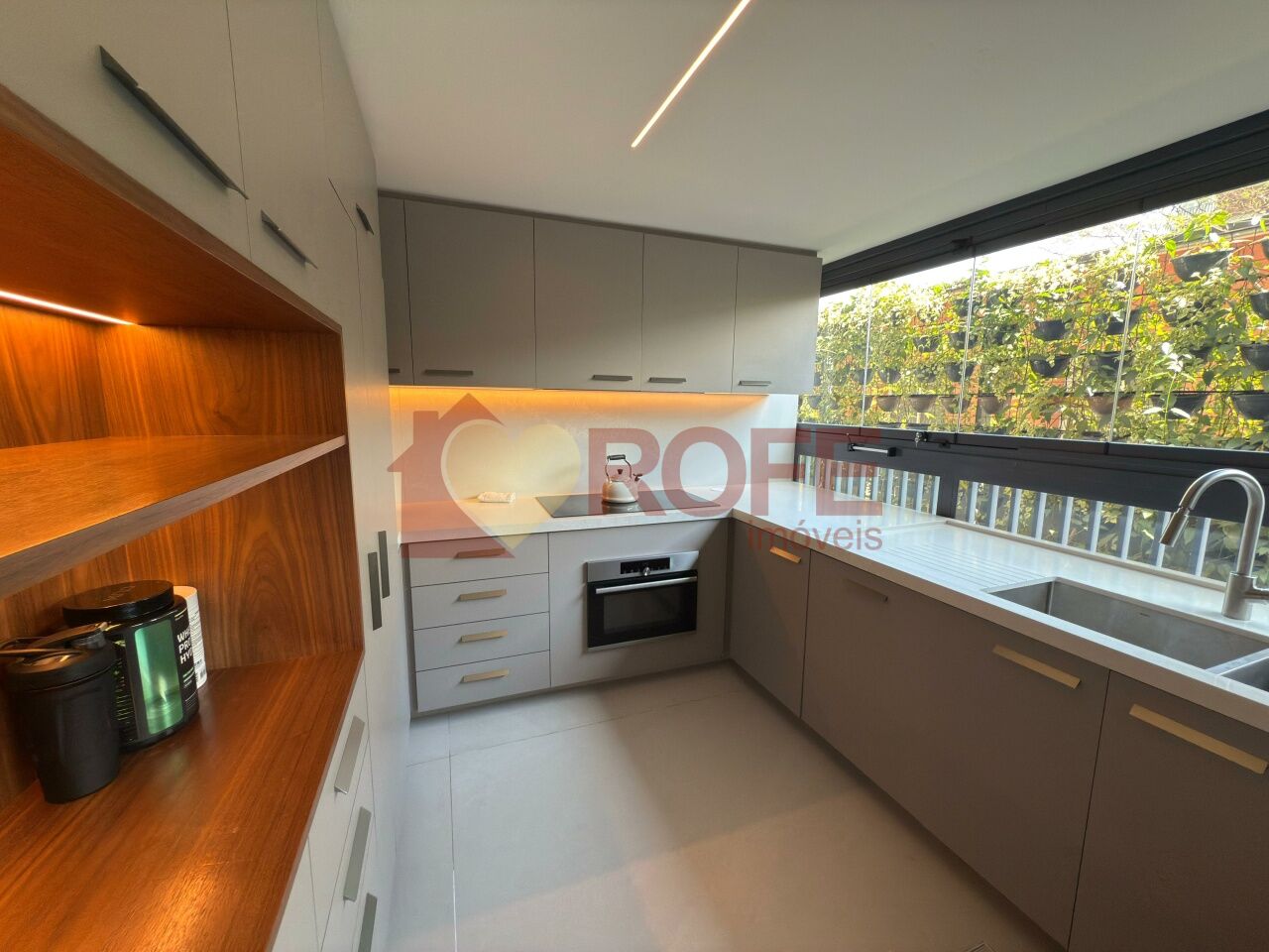 Foto 5 - RF44249