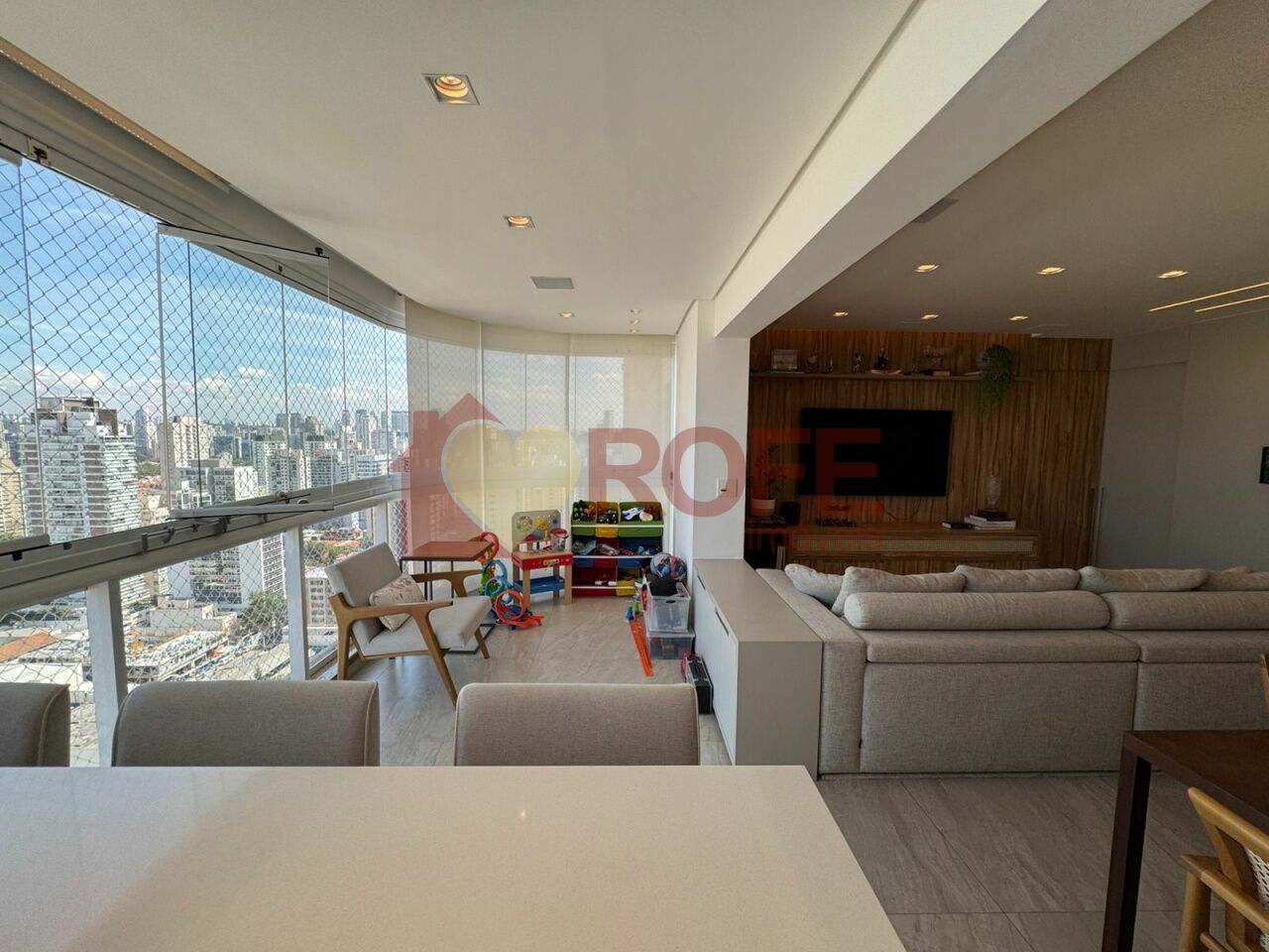 Foto 5 - RF44262