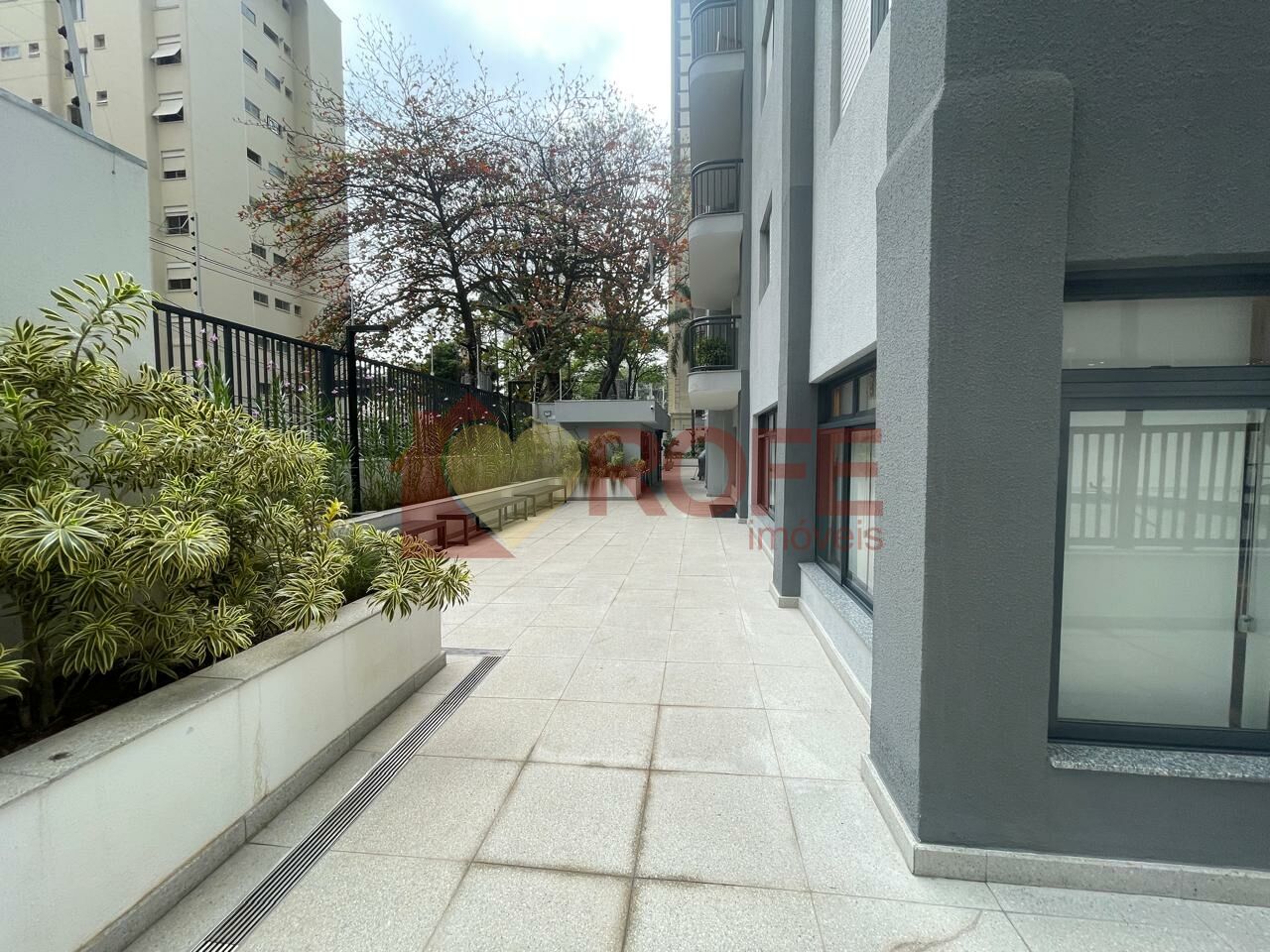 Foto 2 - RF44264