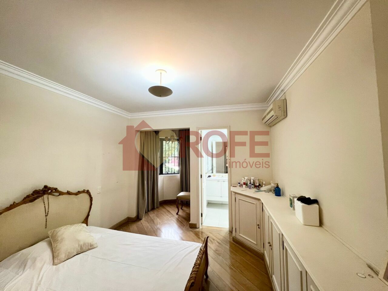 Foto 8 - RF44323