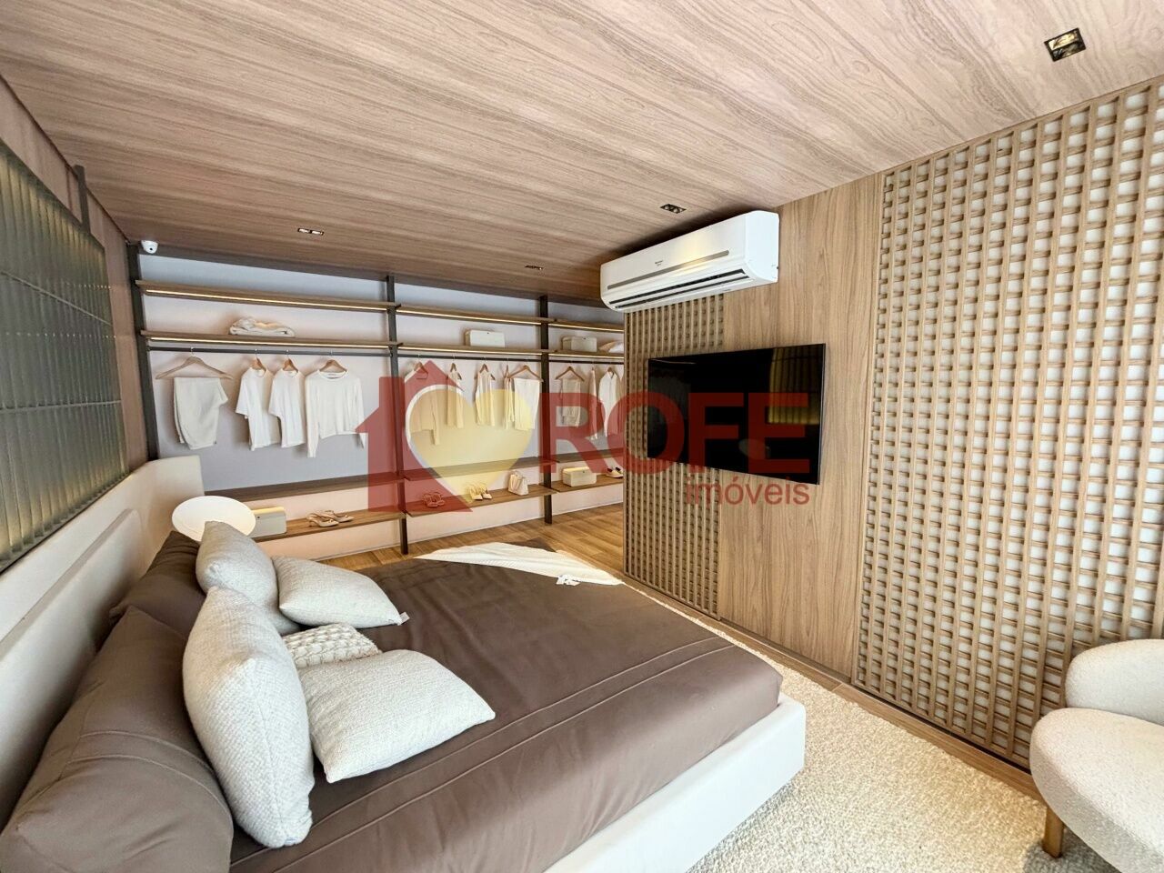 Foto 8 - RF44337
