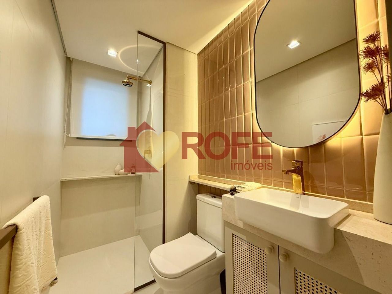 Foto 11 - RF44351