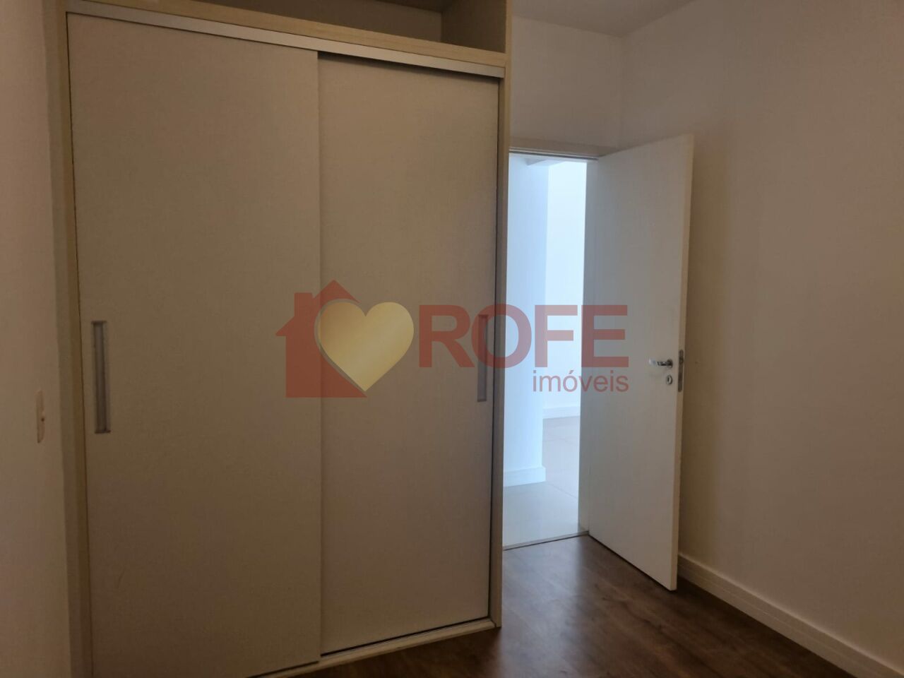 Foto 9 - RF44410