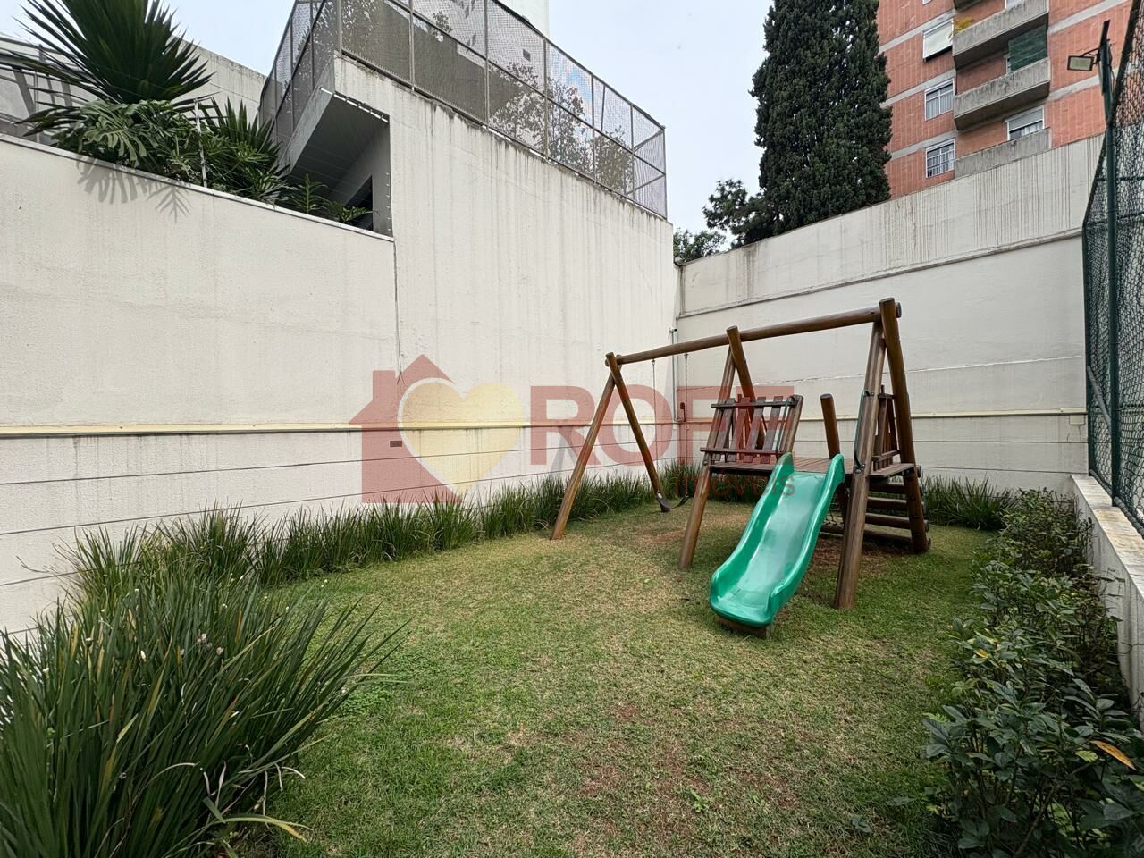 Foto 29 - RF44431