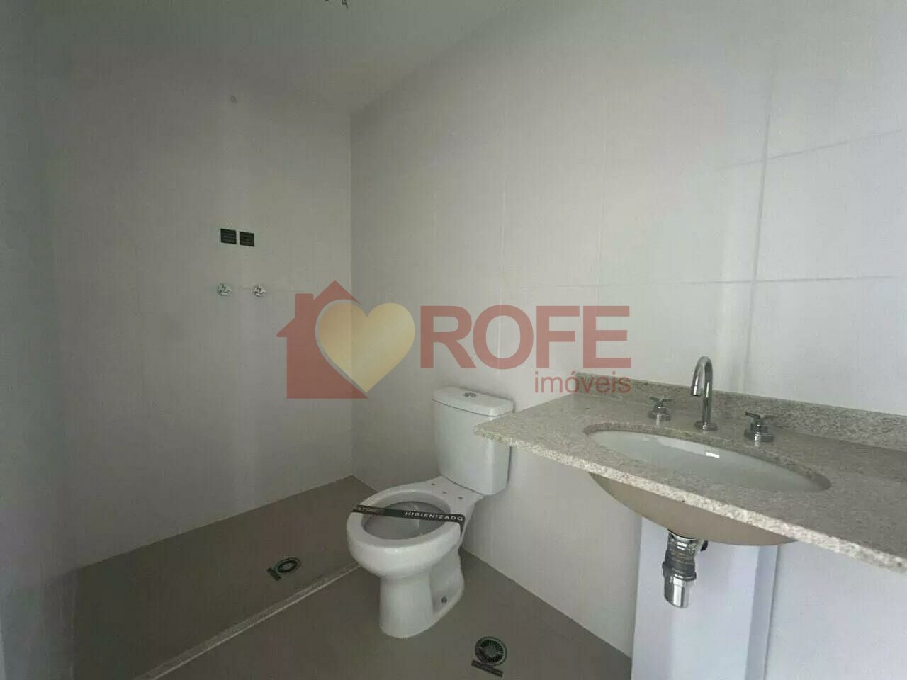 Foto 15 - RF44473
