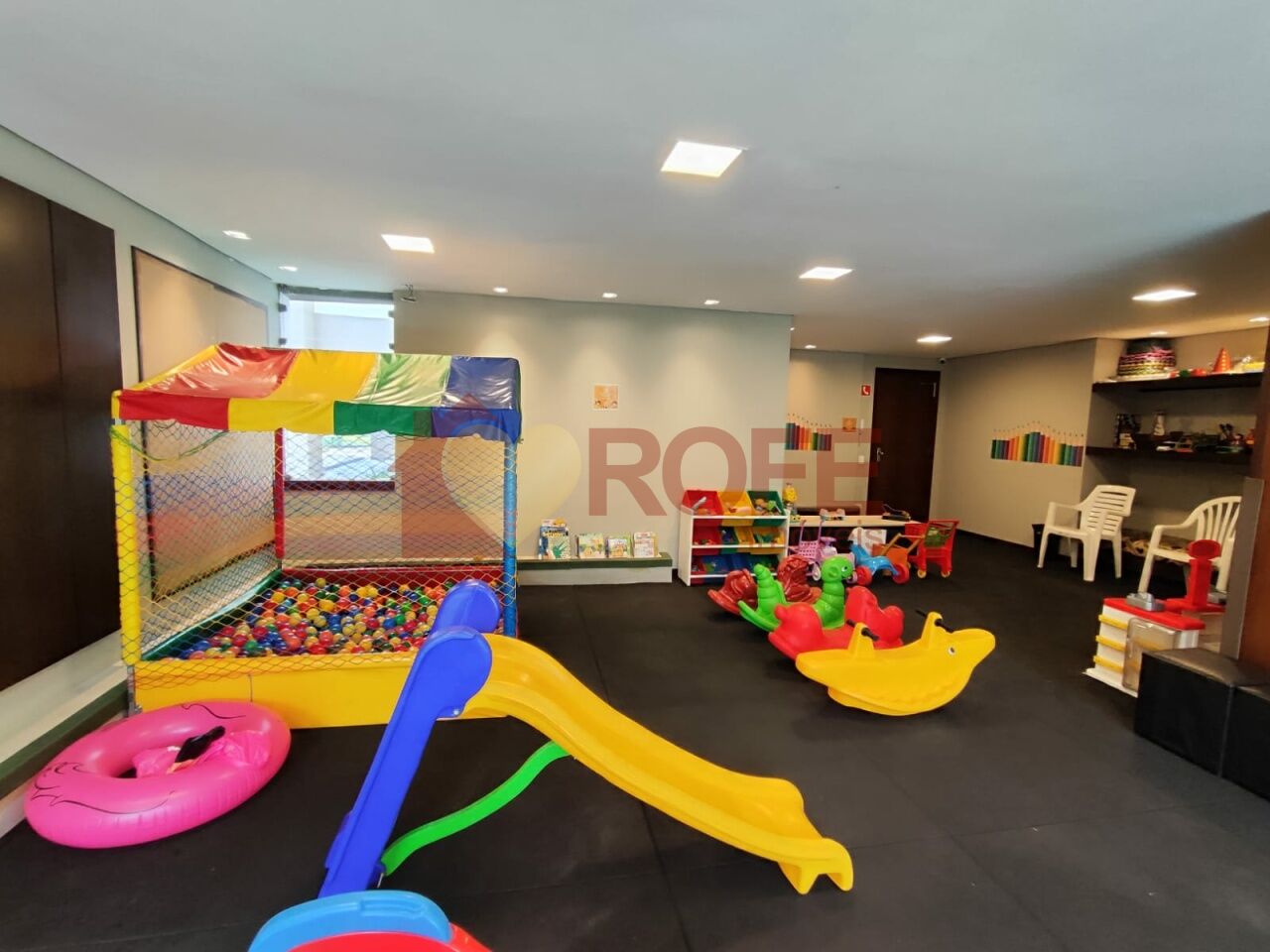 Foto 41 - RF44474